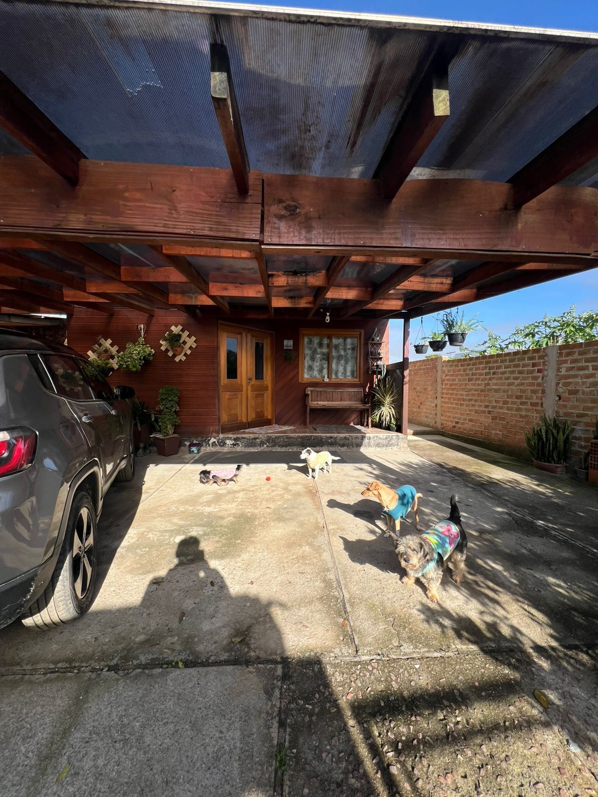 Belíssima Casa no bairro Restinga 2 Dormitórios sendo um uma suite — foto 1