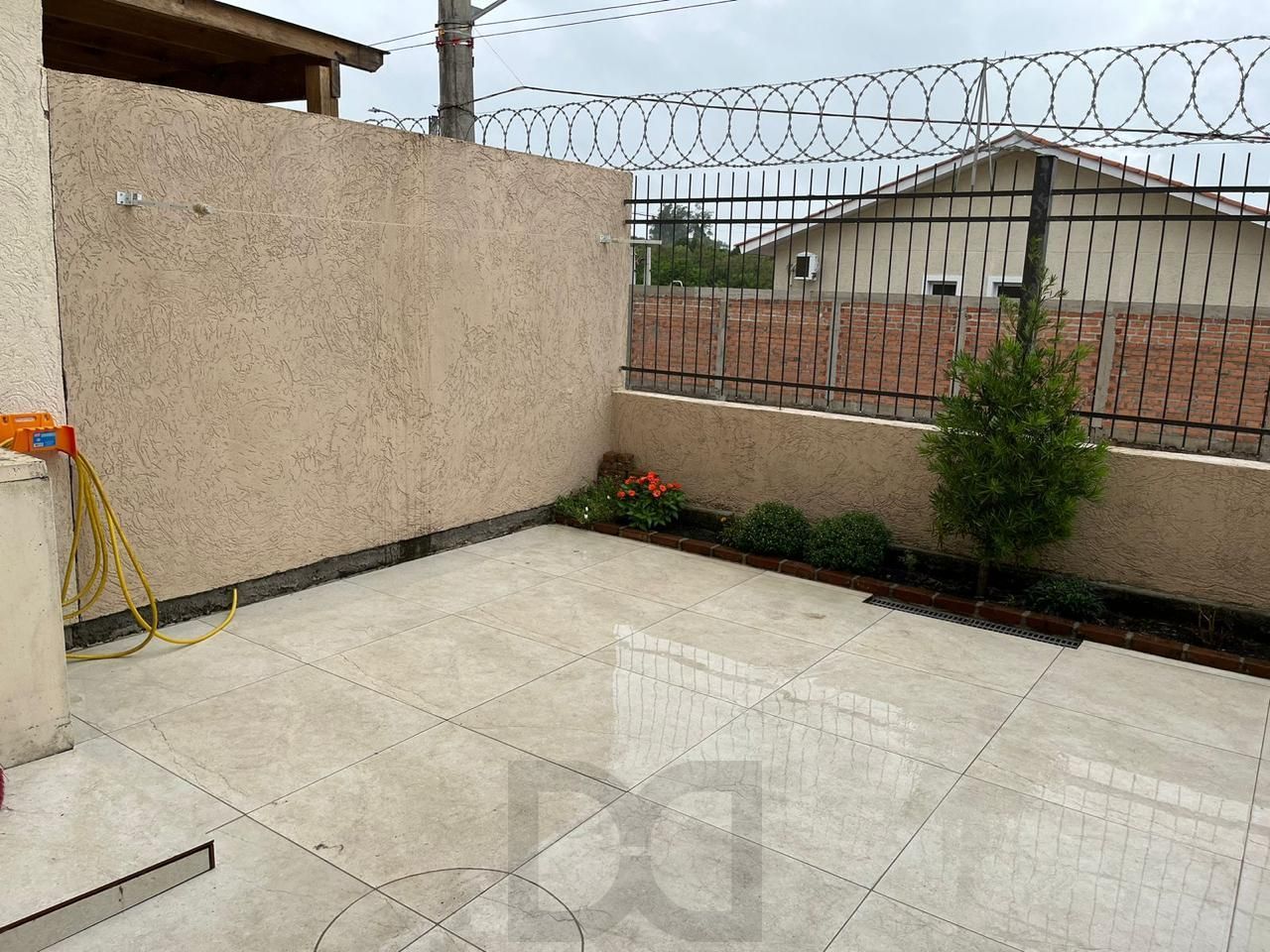 Casa Residencial à Venda no Bairro Hípica 2 dormitórios — foto 13