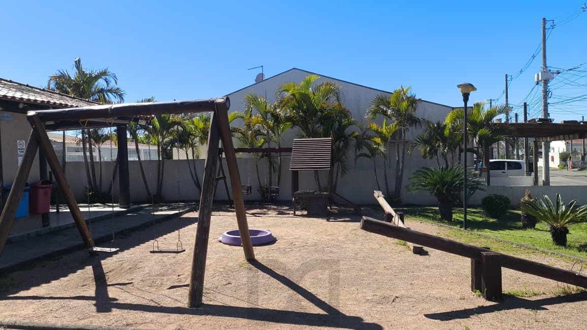 Casa de condomínio no bairro Hípica - 2 dormitórios sendo 1 suíte — foto 17