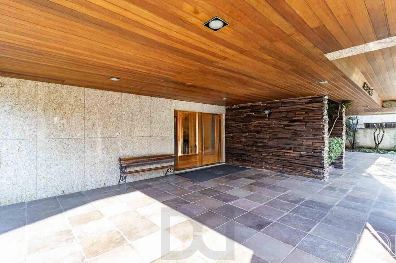 Apartamento no Bairro Jardim Lindóia -3 DORMITÓRIOS - 1 SUÍTE - 1 VAGA — foto 27