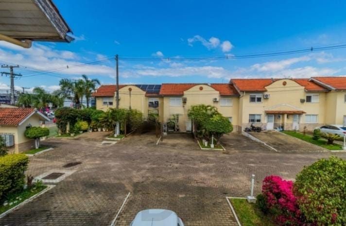 Sobrado em condomínio no bairro Hípica - 2 dormitórios — foto 23