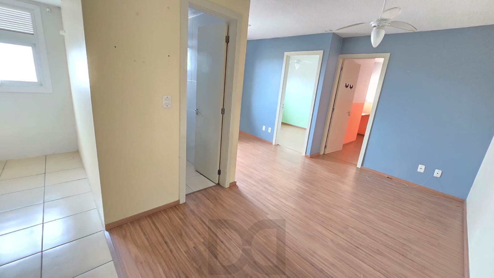 Apartamento no bairro Restinga - 2 dormitórios - 1 vaga — foto 3