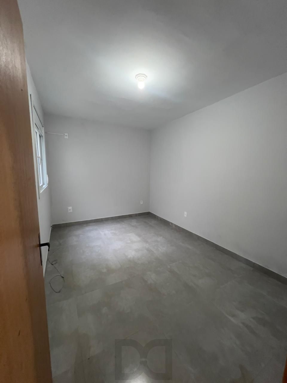 Linda Casa de 2 Dormitórios com uma suíte Localizada no Ipanema Residence Park — foto 10