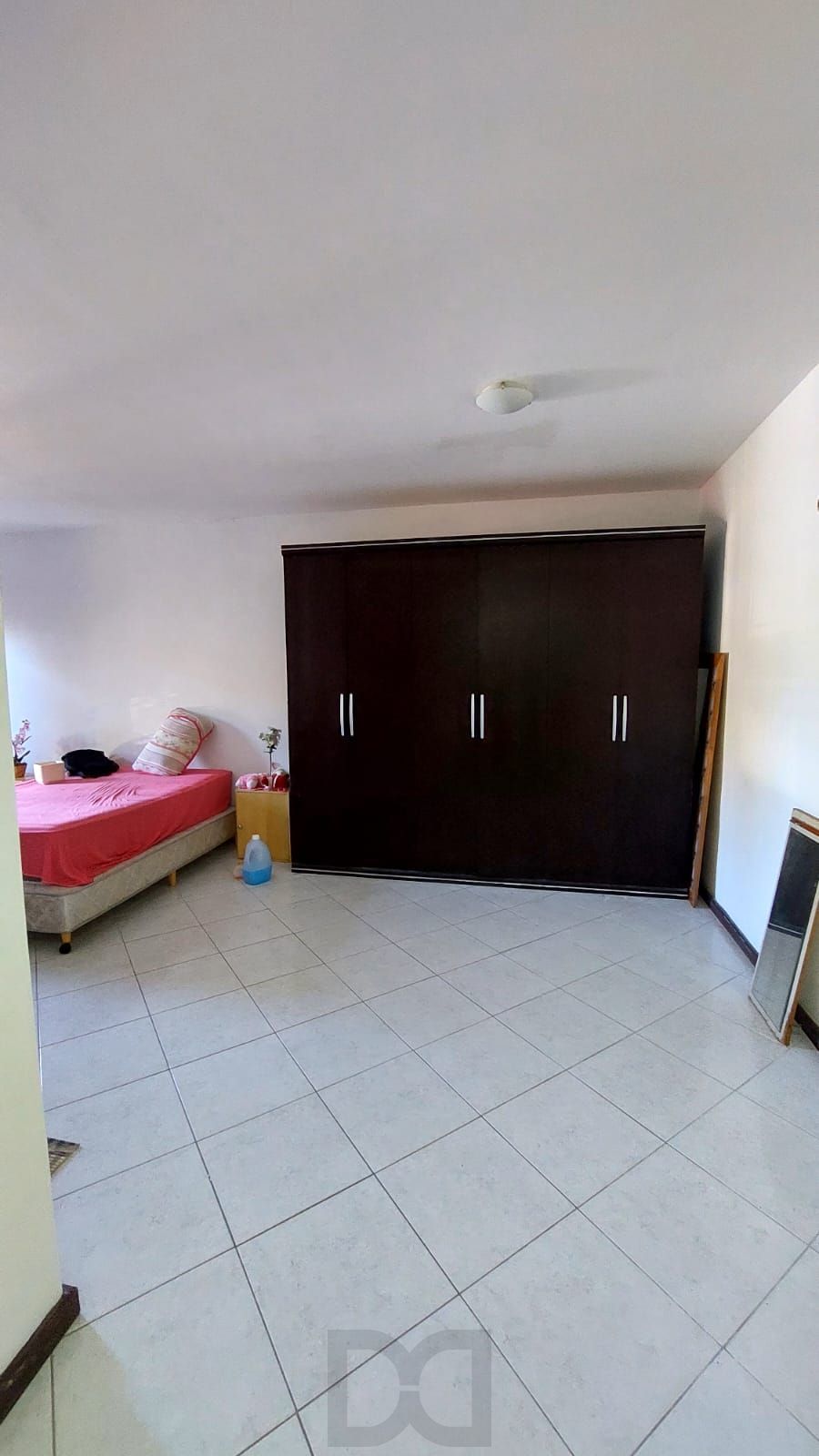 Casa no bairro Vila Nova - 4 dormitórios, Sendo 1 Suíte — foto 18