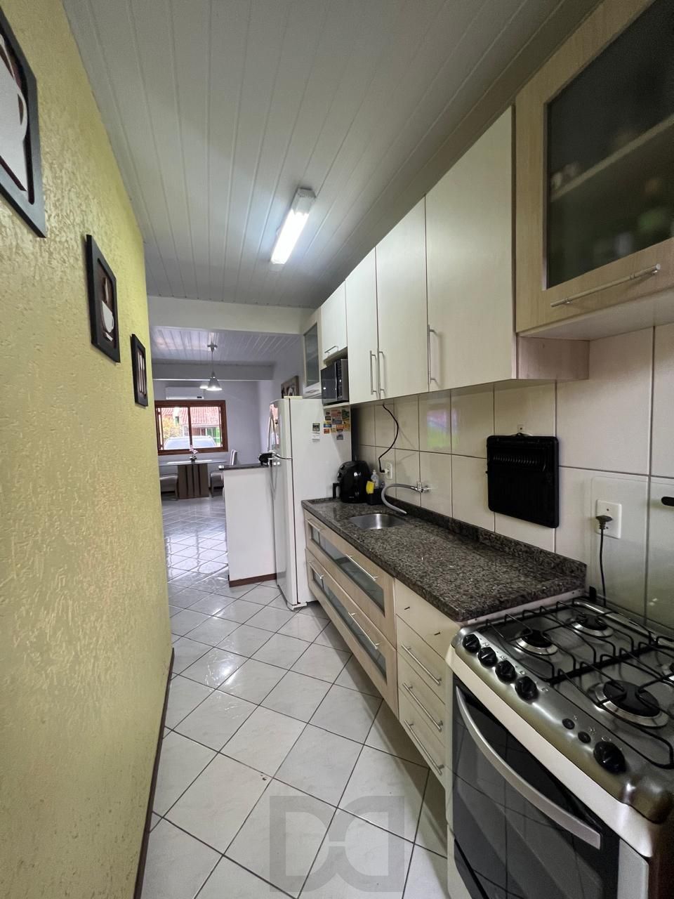 Impecável Casa Mobiliada com 3 Dormitórios localizada no loteamento Moradas do sul — foto 13