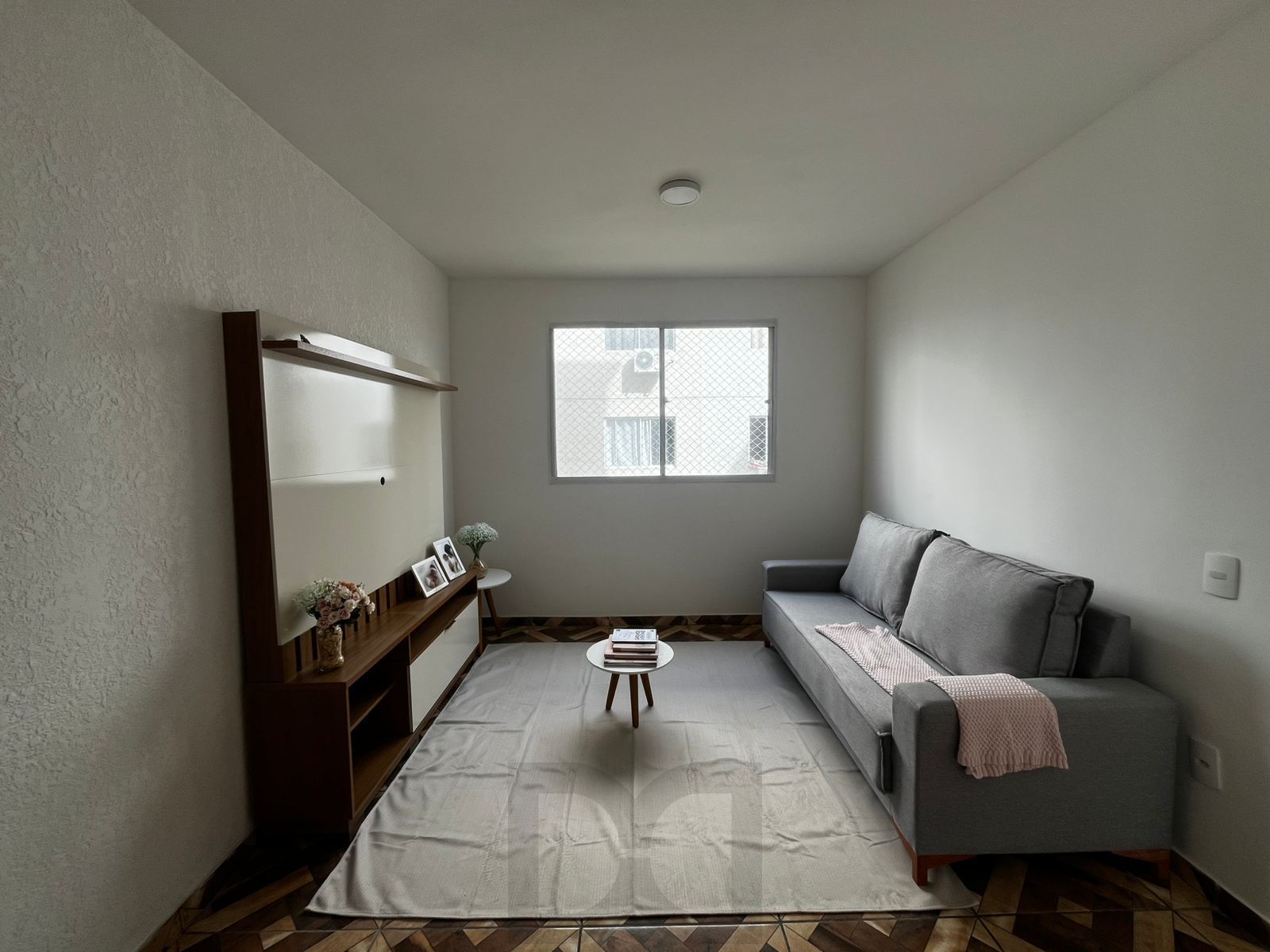 Apartamento 2 dormitório - 1 vaga de garagem - Bairro Restinga — foto 1