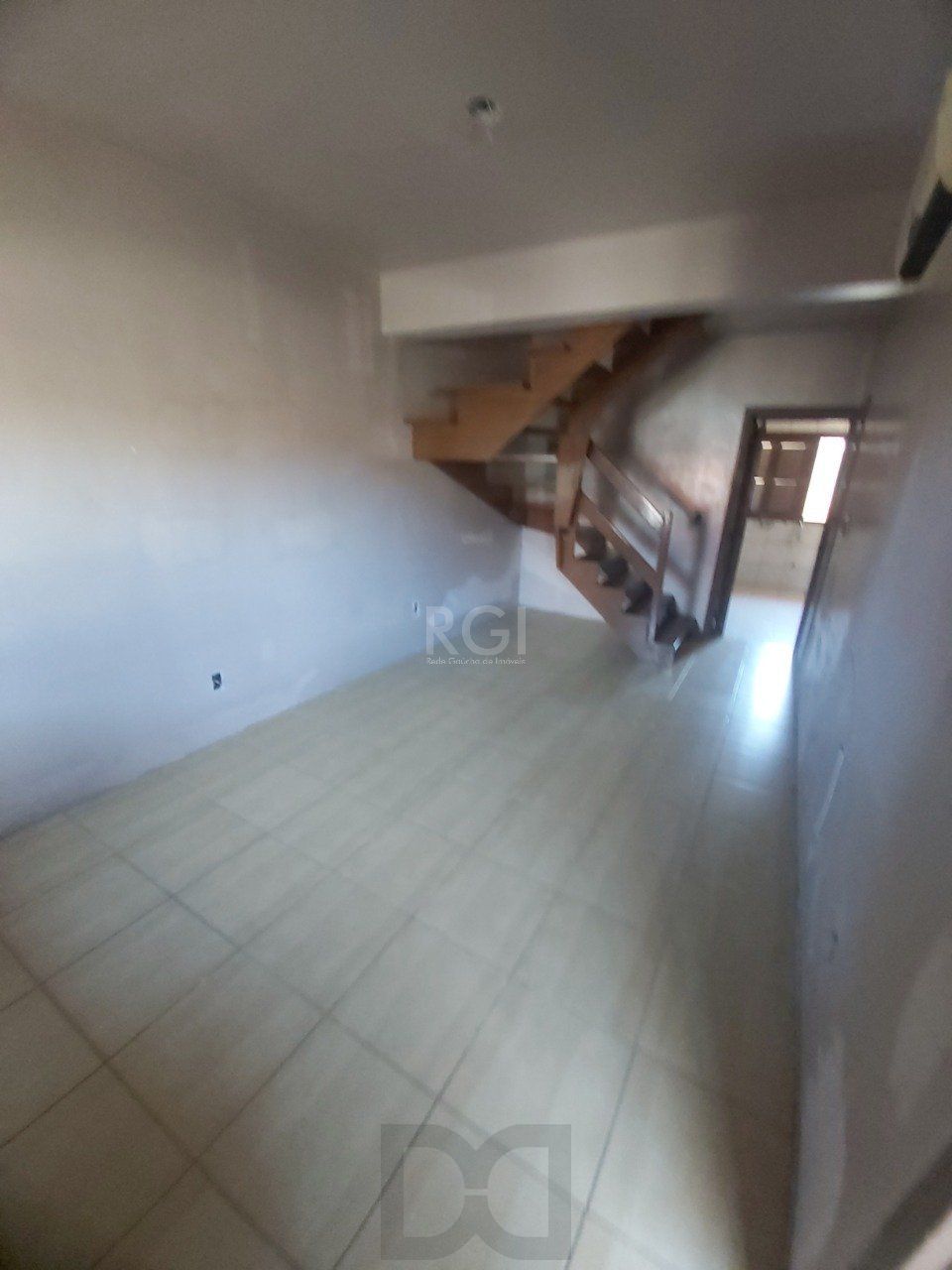 Casa no bairro Hípica - 3 dormitórios — foto 11