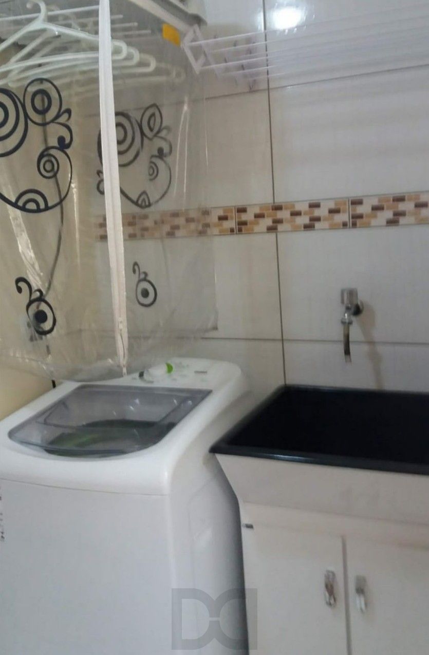 Apartamento no bairro Restinga - 2 dormitórios — foto 8