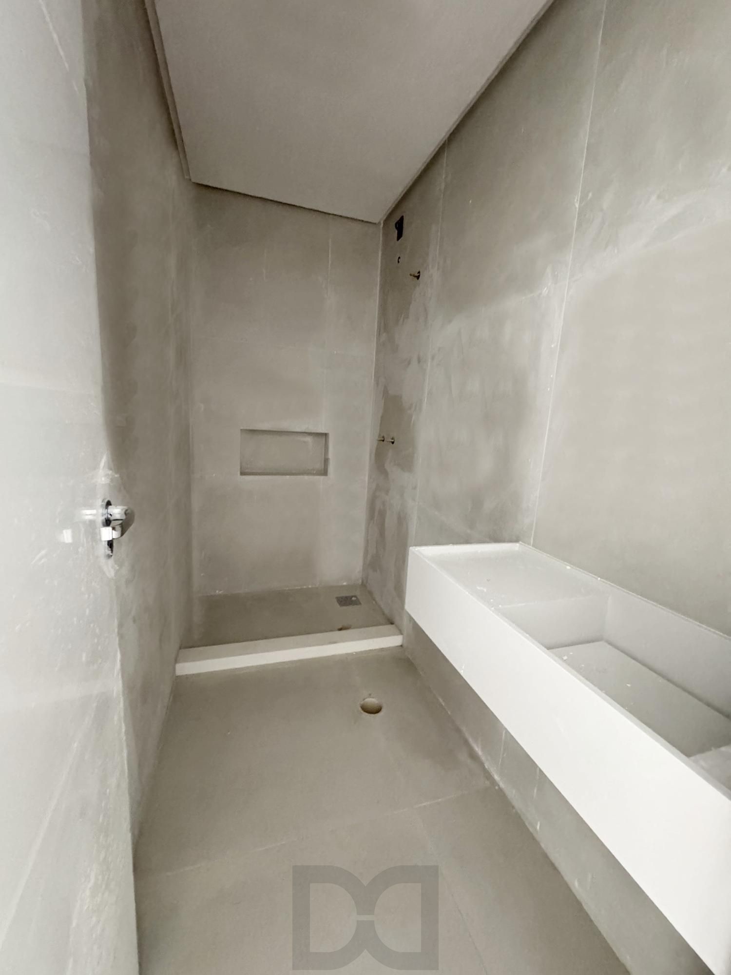 SOBRADO 3 SUITES - TRISTEZA — foto 11