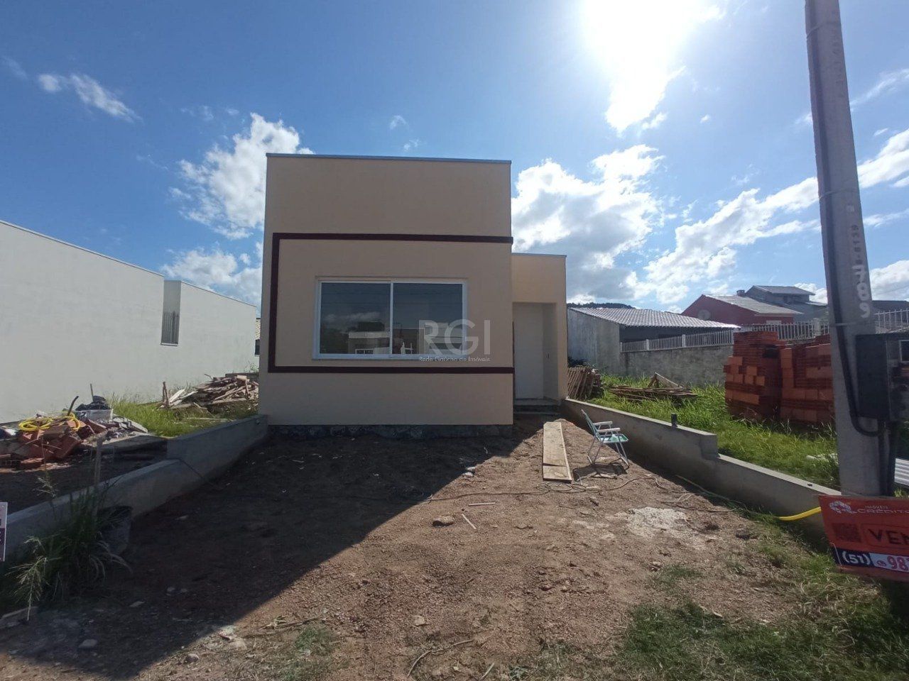 Casa no bairro Aberta dos Morros - 3 dormitórios — foto 1