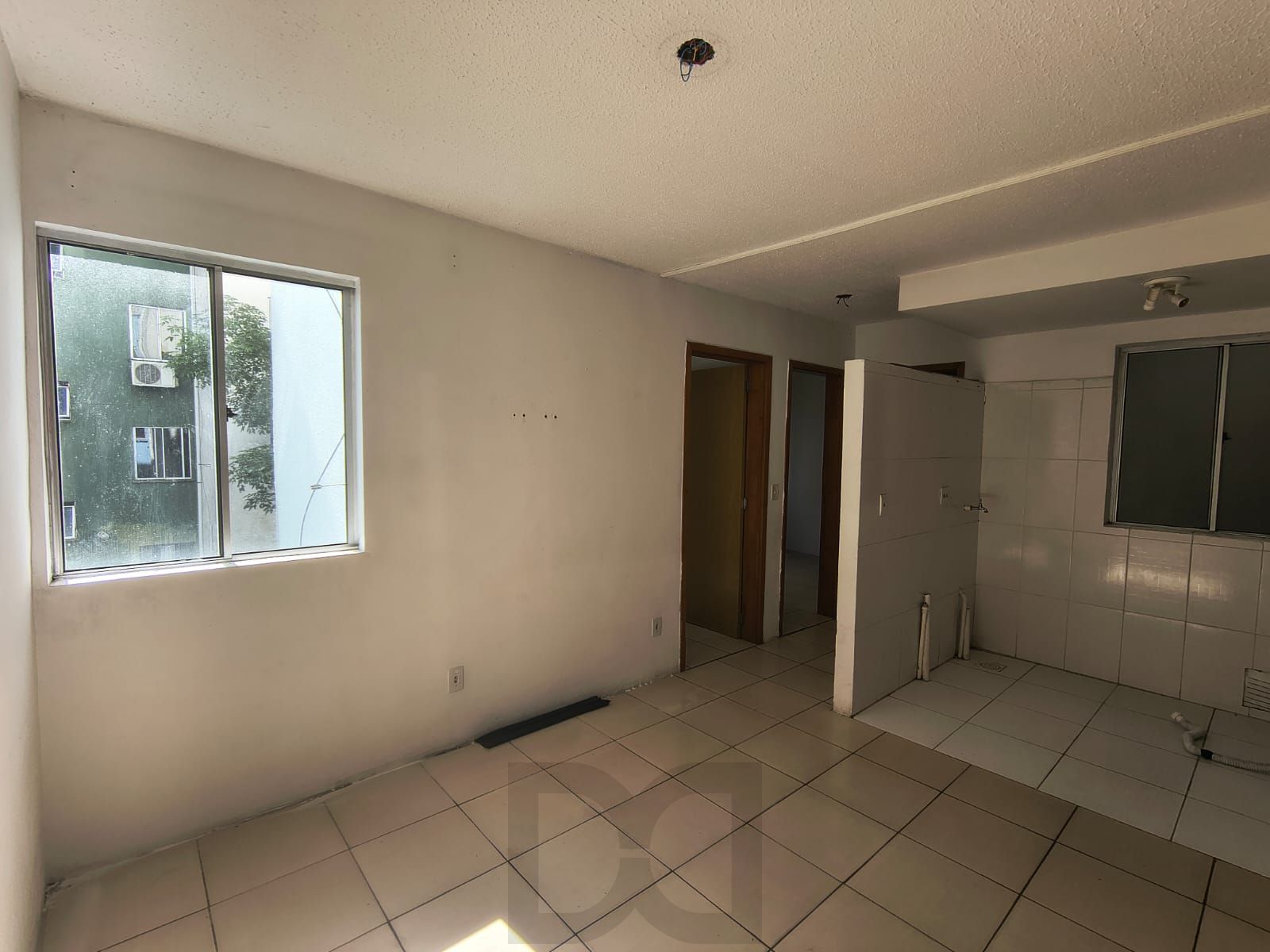 Apartamento no bairro Restinga - 2 dormitórios - 1 vaga de garagem — foto 3