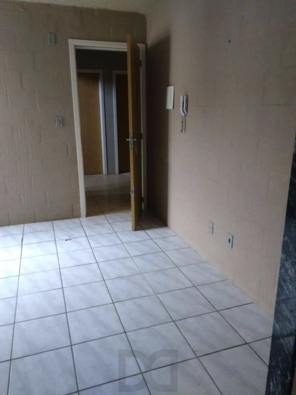Apartamento no bairro Lomba do Pinheiro — foto 1