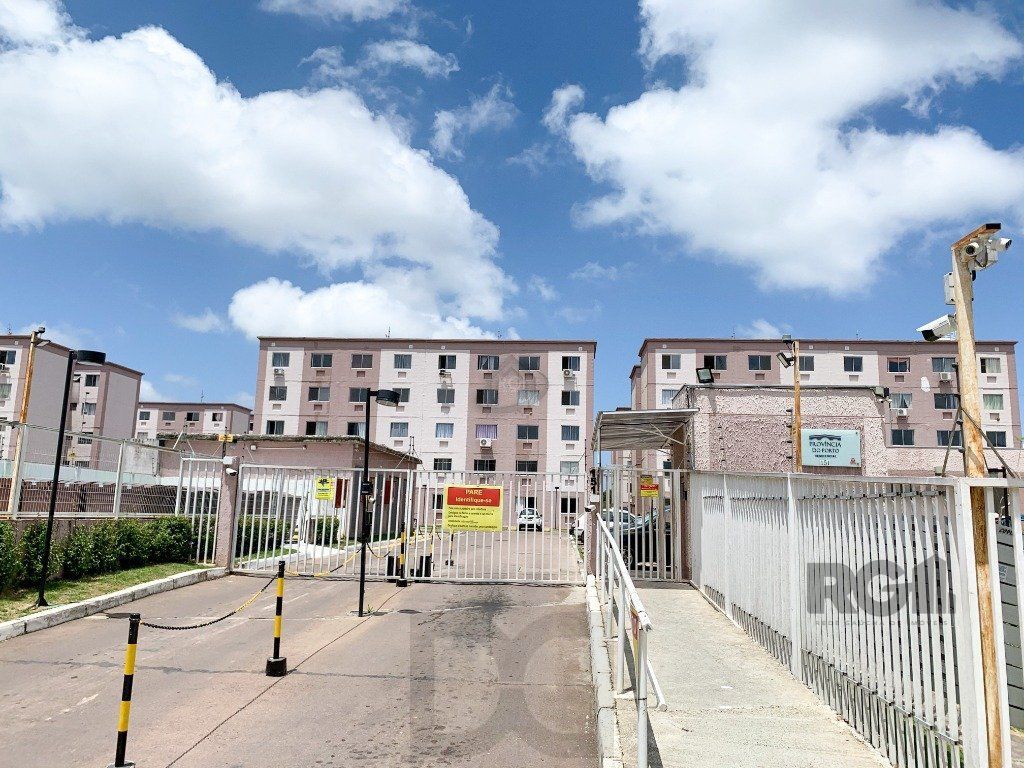 Apartamento no bairro Hípica - 2 dormitórios — foto 1