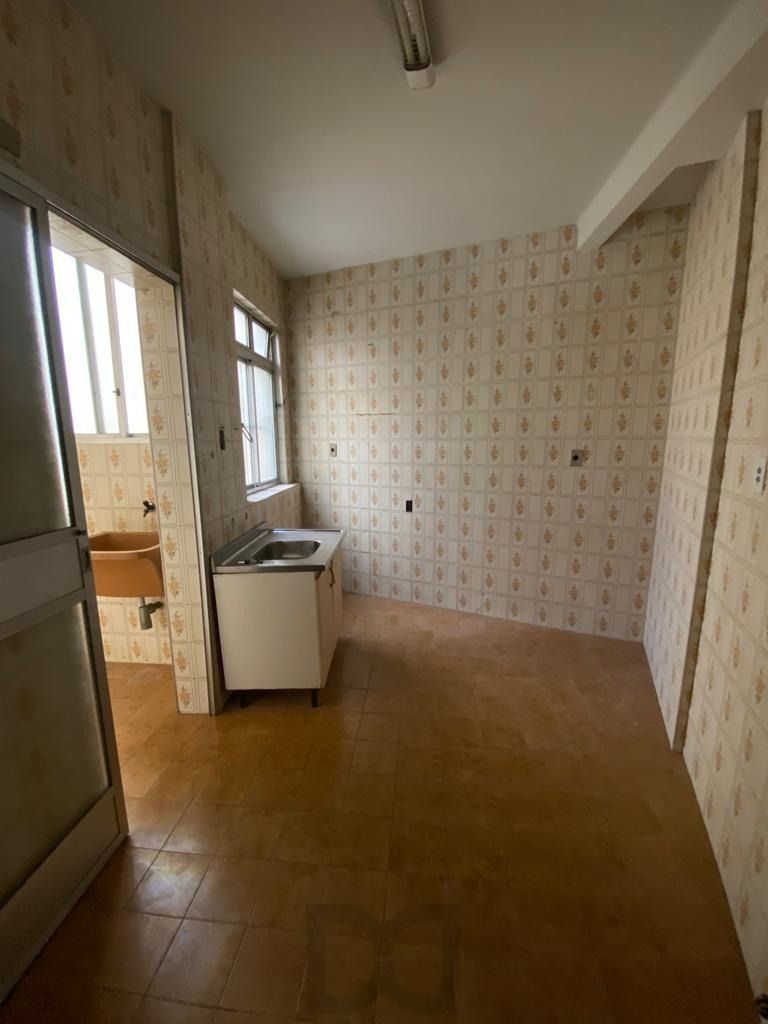 Apartamento no bairro Floresta - 3 dormitórios — foto 20