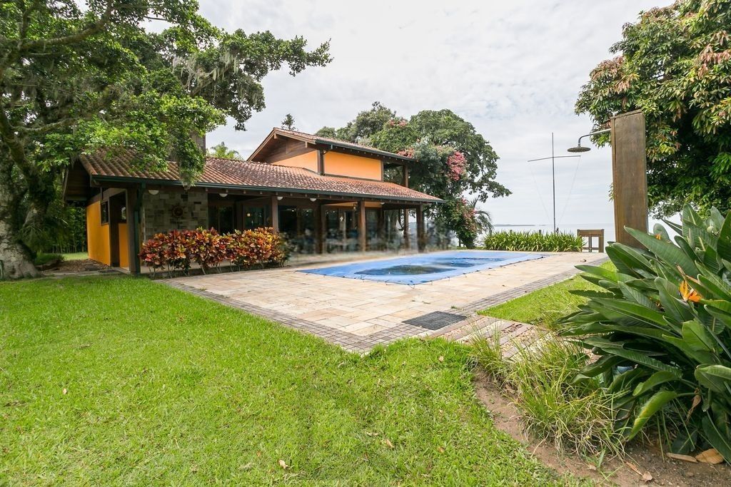 Casa no bairro Ponta Grossa com suíte presidencial — foto 17