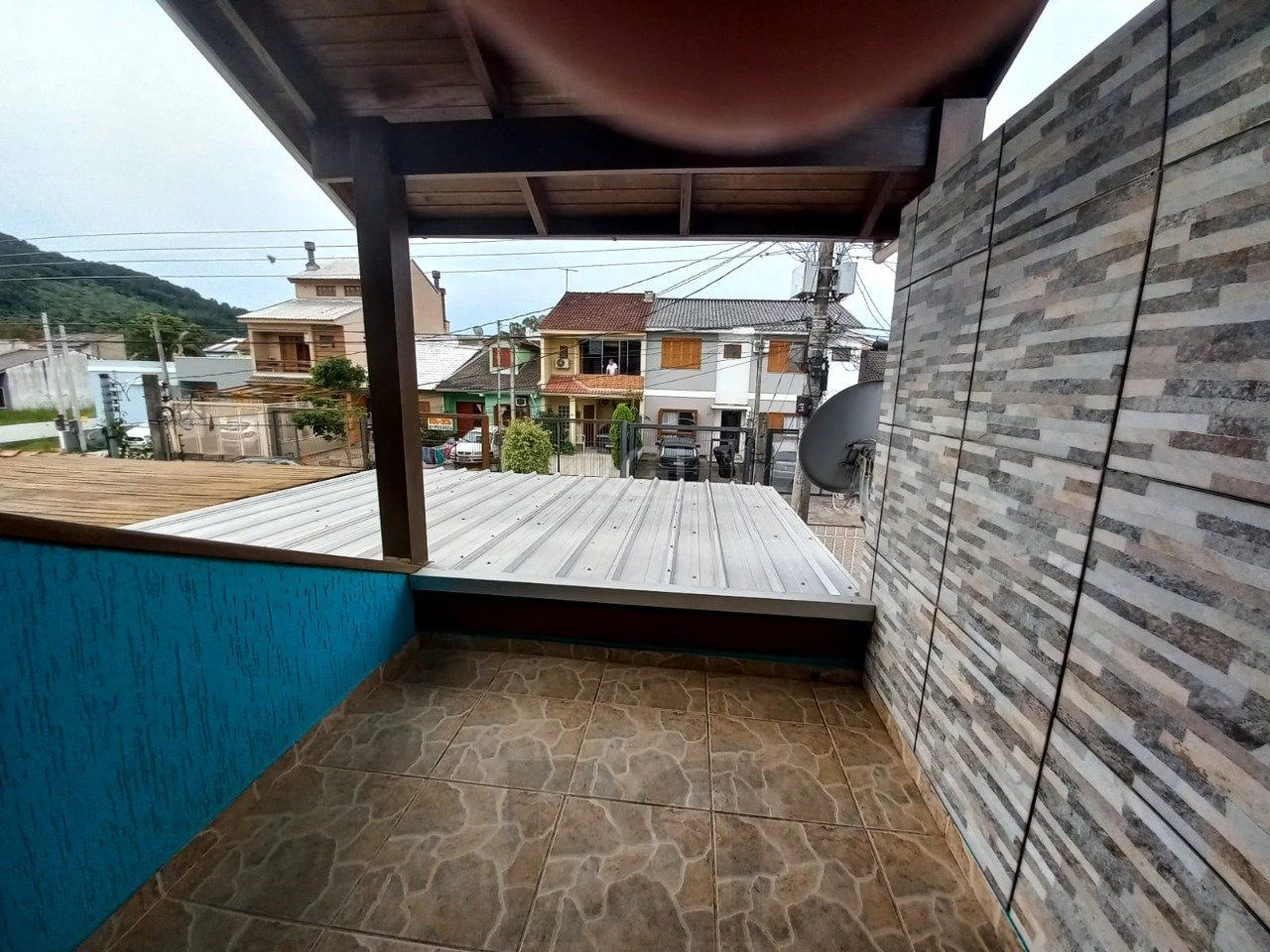 Casa no bairro Aberta dos Morros - 2 dormitórios — foto 6