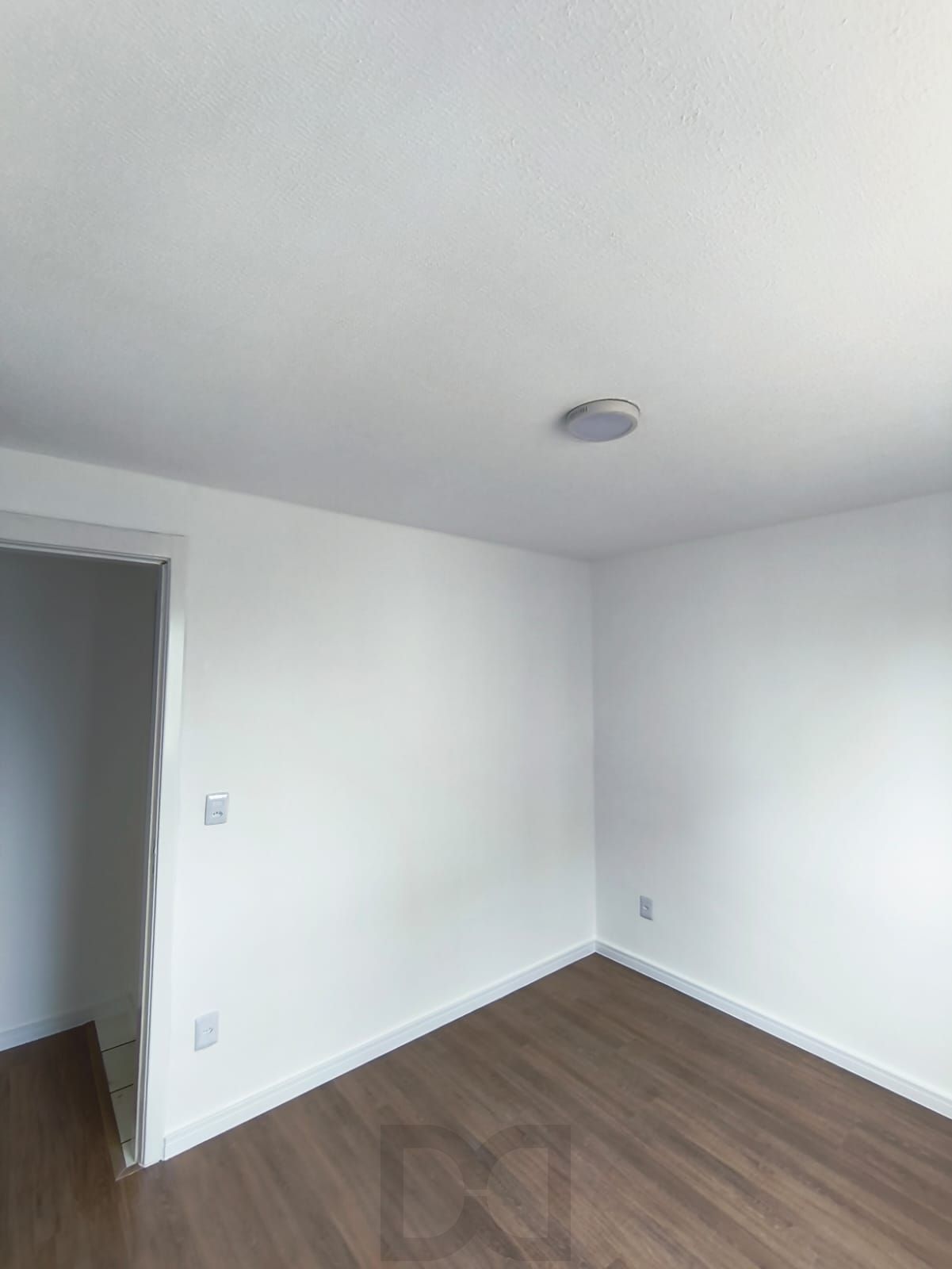Impecável Apartamento de 2 Dormitórios no Bairro Vila Nova — foto 18