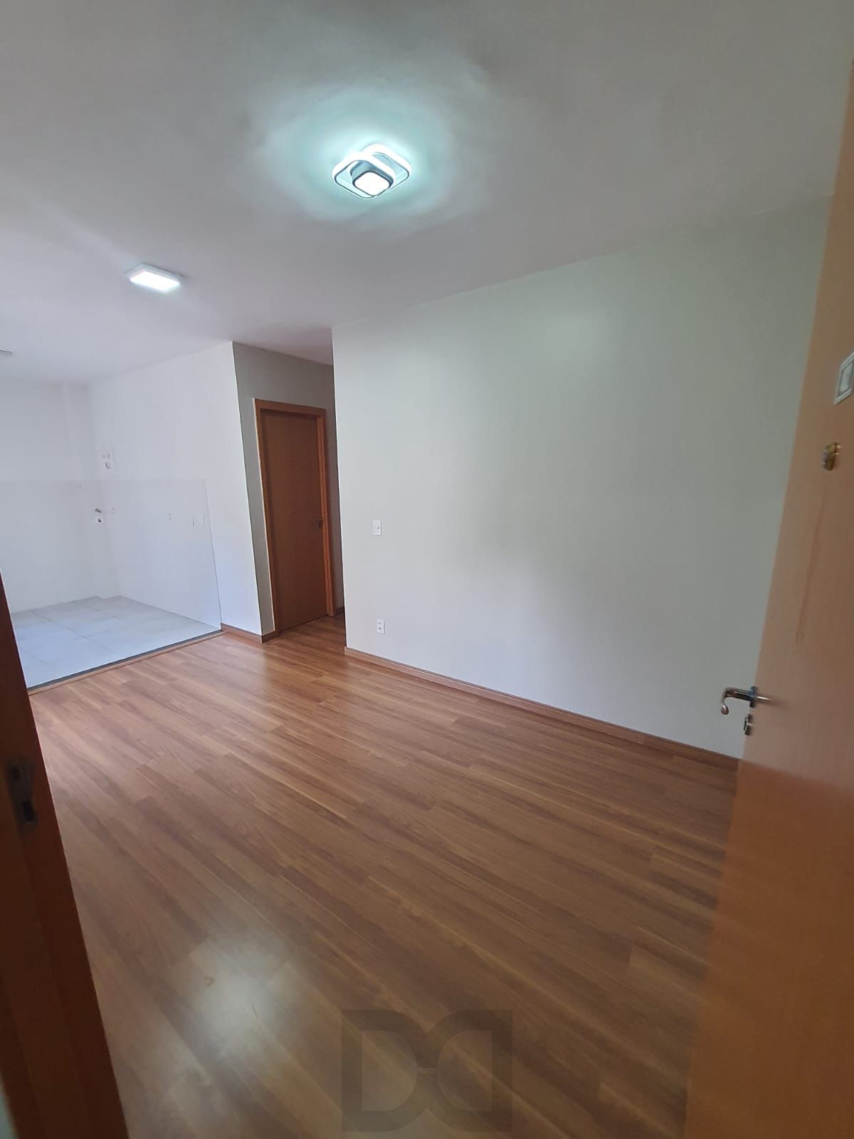 Apartamento no bairro Restinga - 2 Dormitórios com 1 vaga - Cond. Porto dos Canários — foto 7