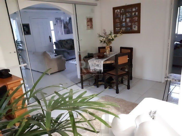 Casa com 4 dormitórios no bairro Vila Nova — foto 66
