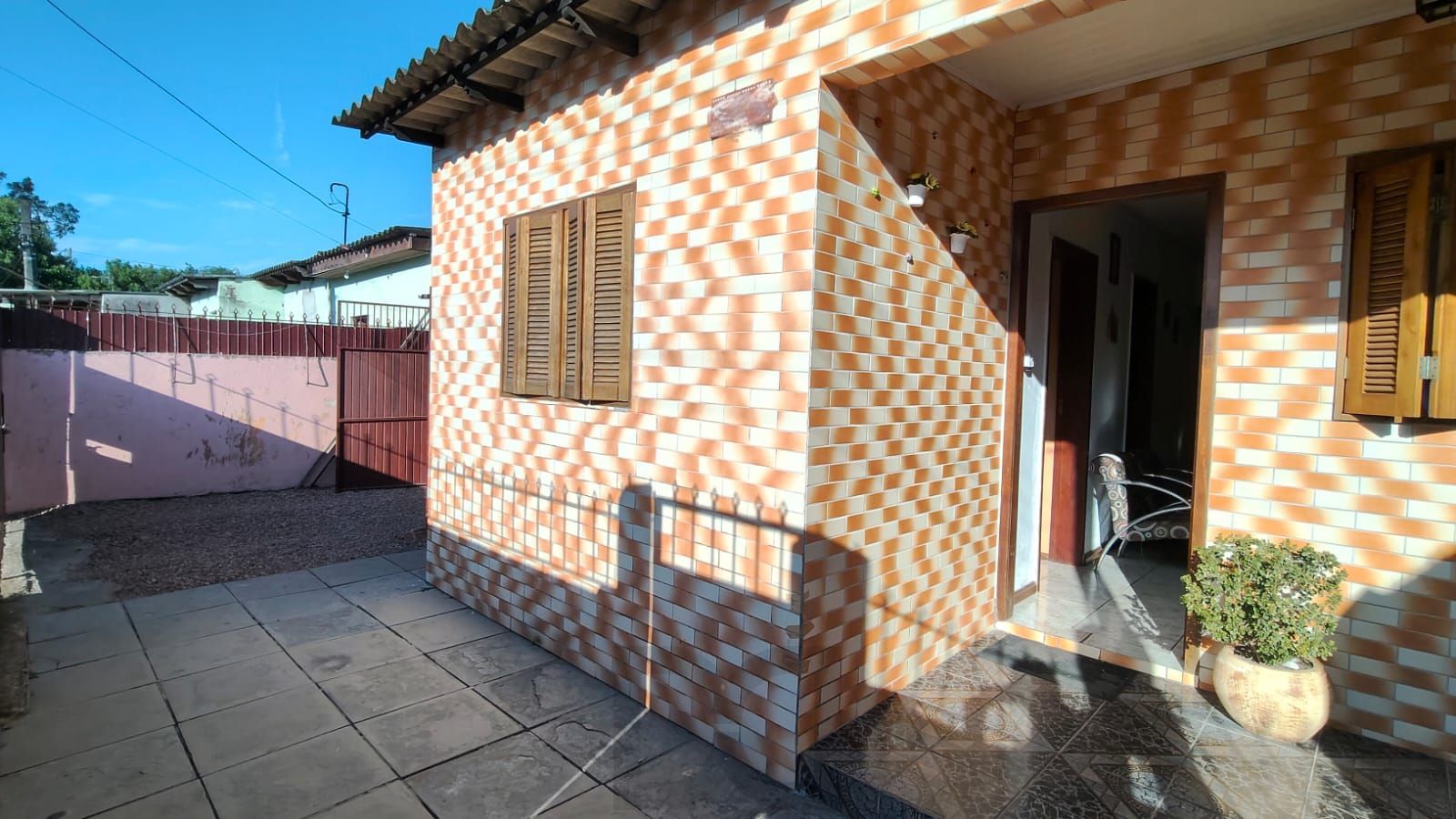 Casa ótima no bairro Restinga - 2 Dormitórios — foto 2
