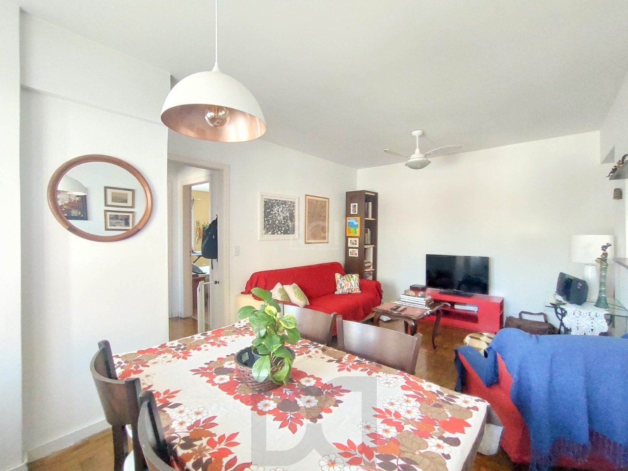Apartamento no bairro Menino Deus - 2 dormitórios — foto 3