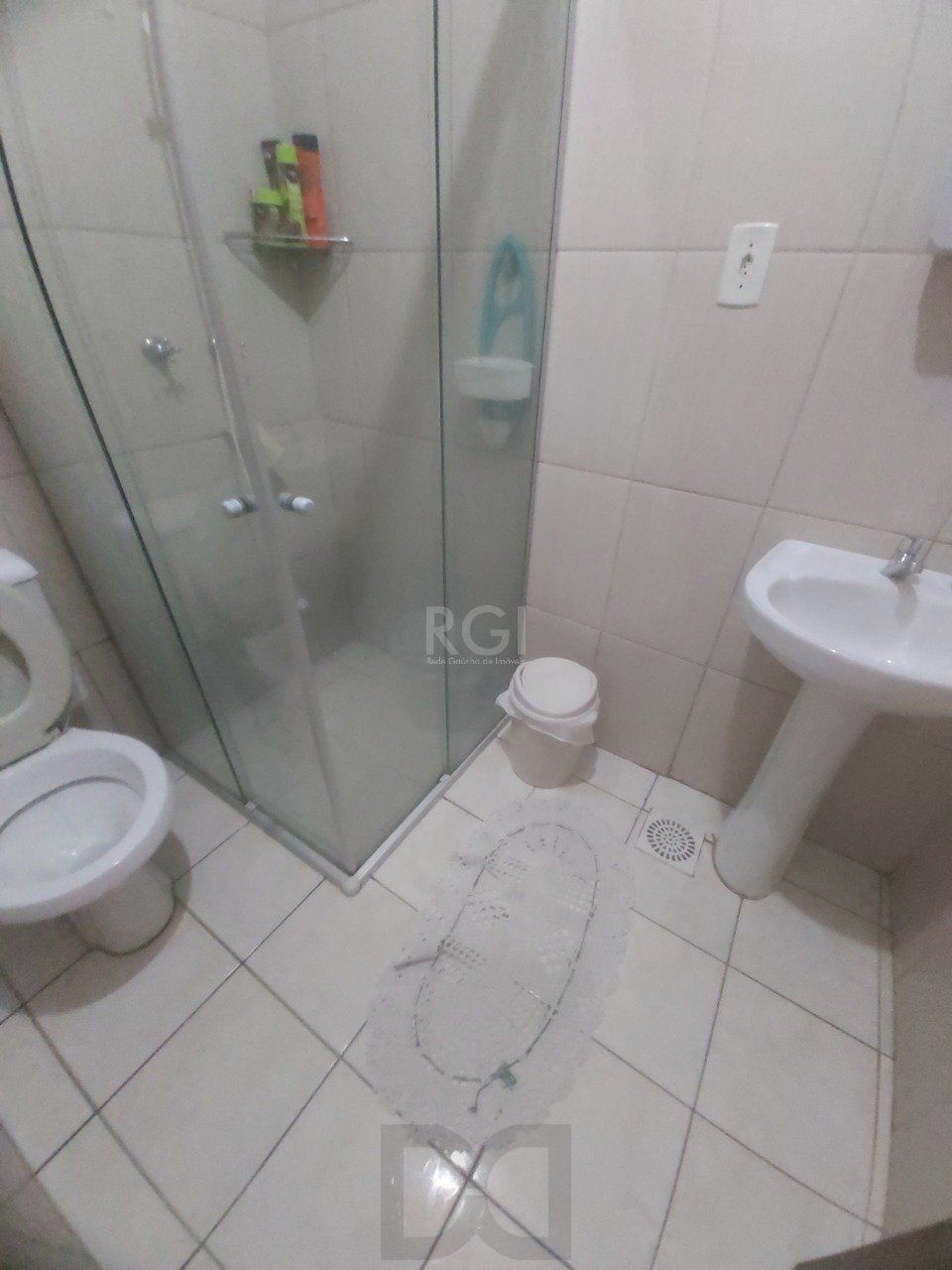 OPORTUNIDADE !! CASA NA HIPICA COM ÓTIMA LOCALIZAÇÃO — foto 3