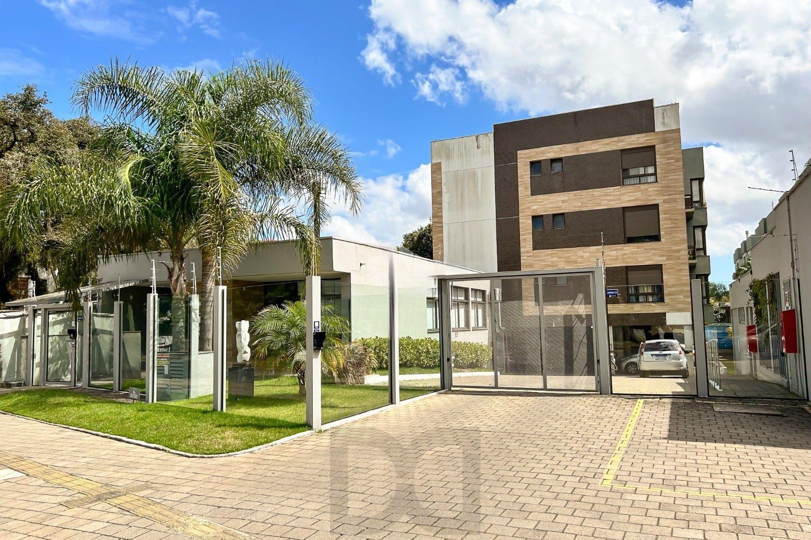 Apartamento no bairro Ipanema, 3 dormitórios - 1 suíte - 2 vagas — foto 29