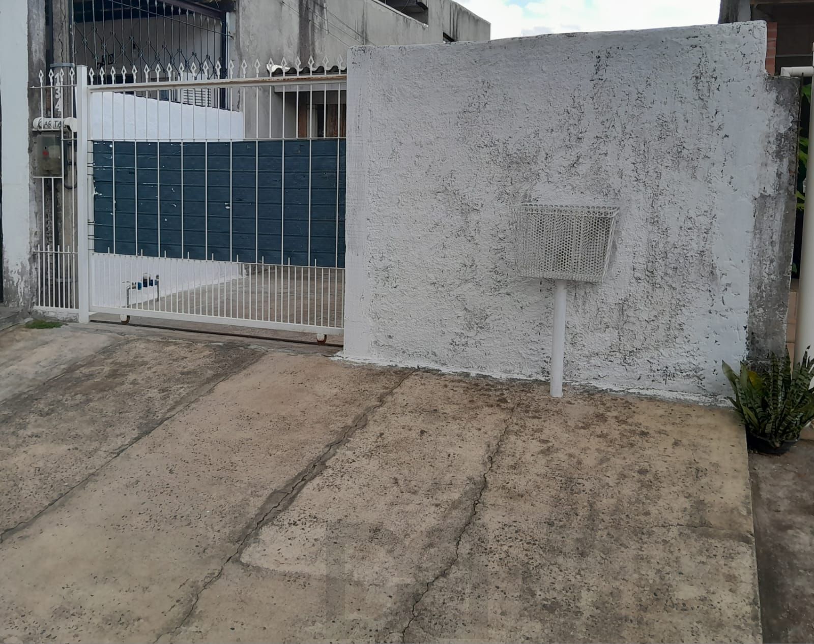 Casa no bairro Hípica - 2 dormitórios — foto 6