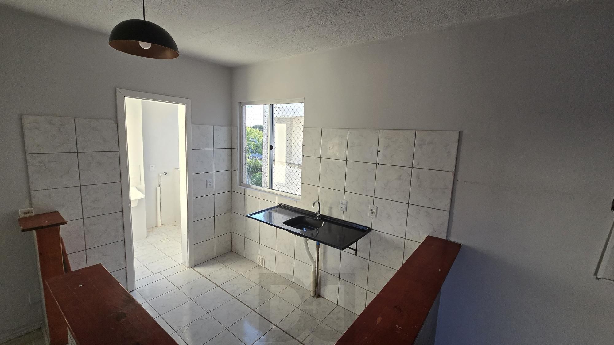 Apartamento 2 dormitórios - sacada com churrasqueira - 1 vaga escriturada — foto 4