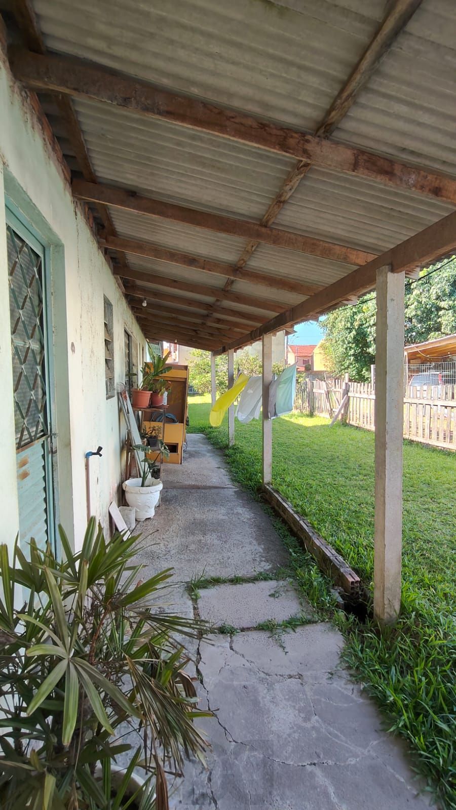 Casa com Terreno Grande com ótima Localização — foto 11