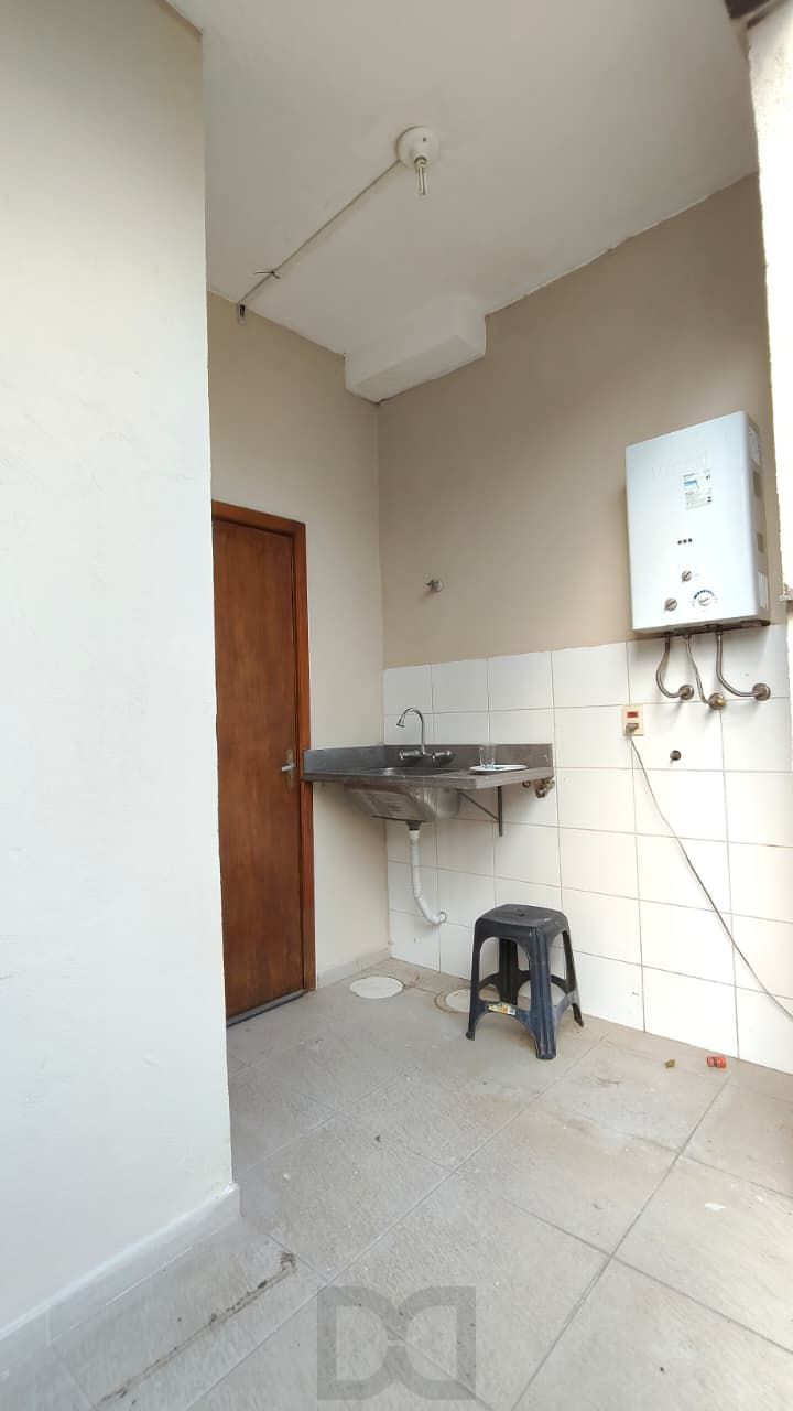Casa de 3 suítes excelente acabamento Localizada no condomínio Mirante do lago — foto 25