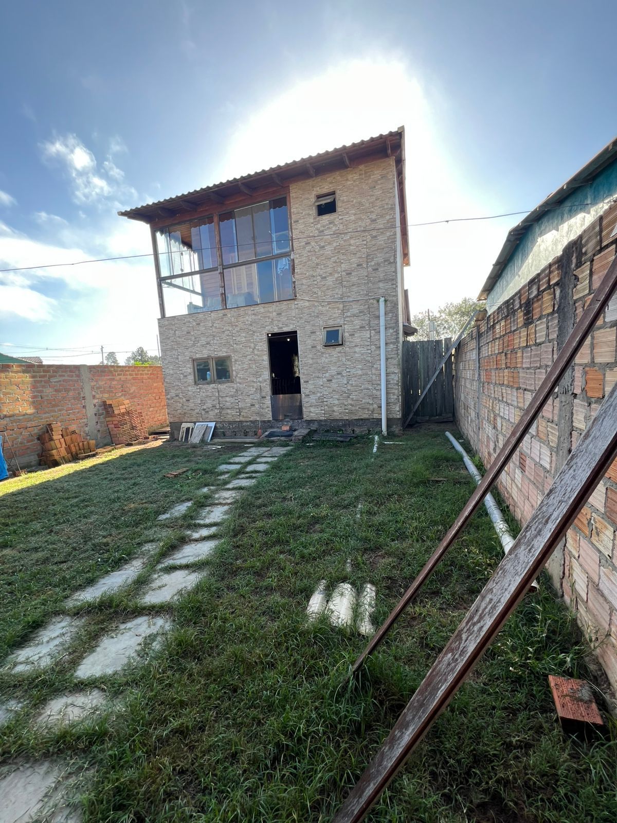 Belíssima Casa no bairro Restinga 2 Dormitórios sendo um uma suite — foto 22