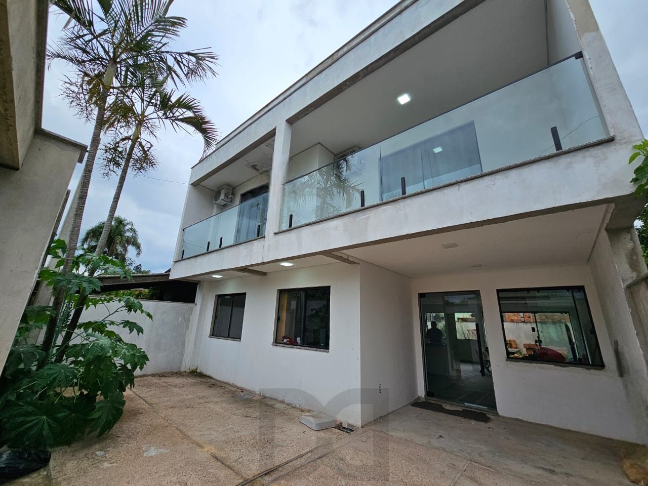 Casa no bairro Restinga 3 dormitórios | 1 suíte — foto 1