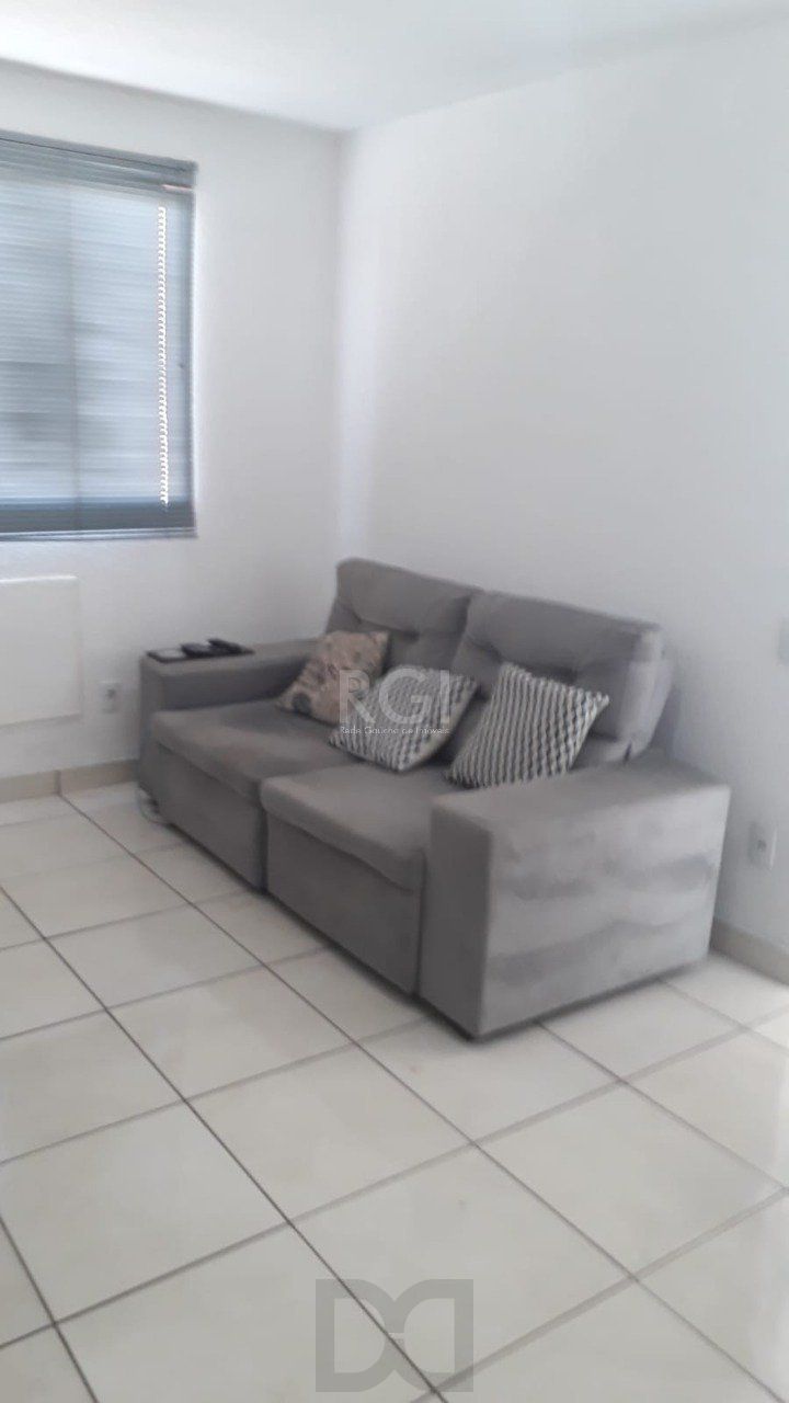 Apartamento no bairro - Hípica - 2 dormitórios — foto 4