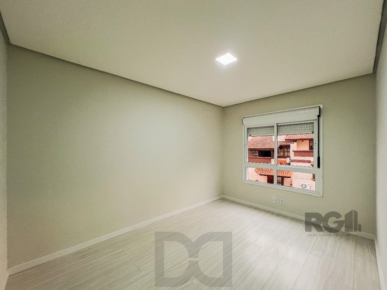 Casa em Condomínio no bairro Pedra Redonda - 5 dormitórios — foto 15