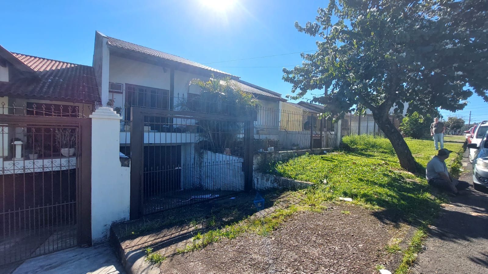 Casa no bairro Vila Nova - 4 dormitórios, Sendo 1 Suíte — foto 1