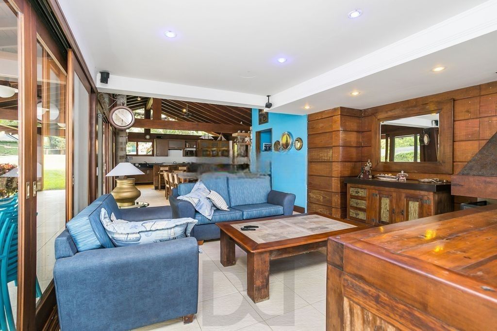 Casa no bairro Ponta Grossa com suíte presidencial — foto 12