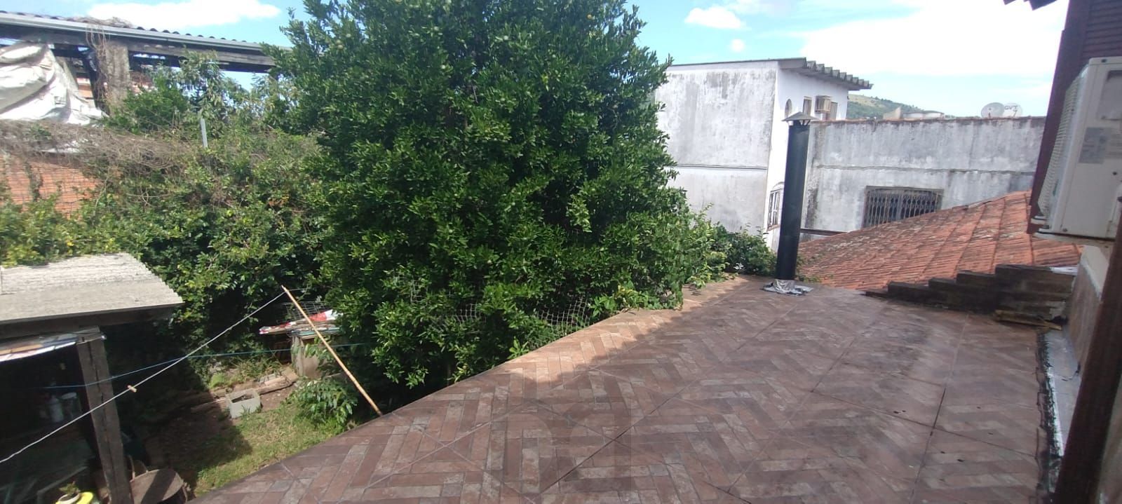 Sobrado no Bairro Vila Nova -4 Dormitórios — foto 4