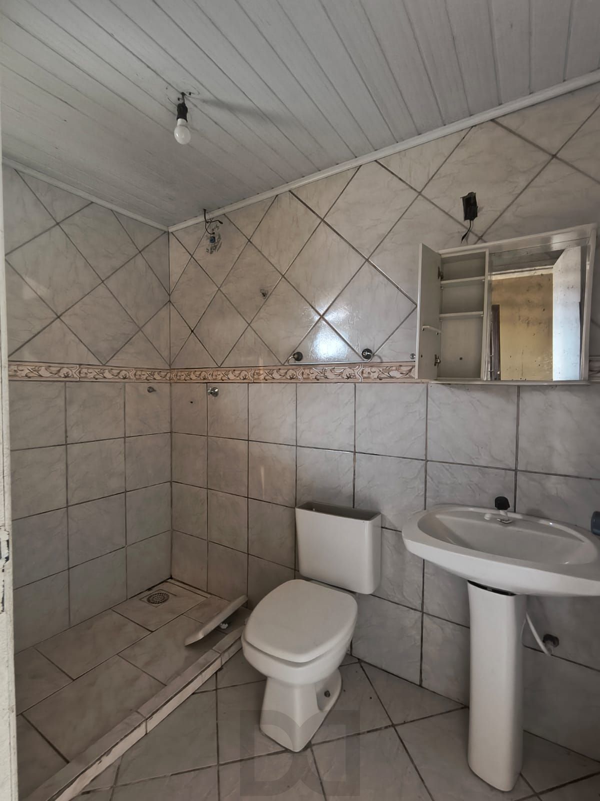 Casa de esquina com 3 dormitórios no bairro Campo Novo — foto 13