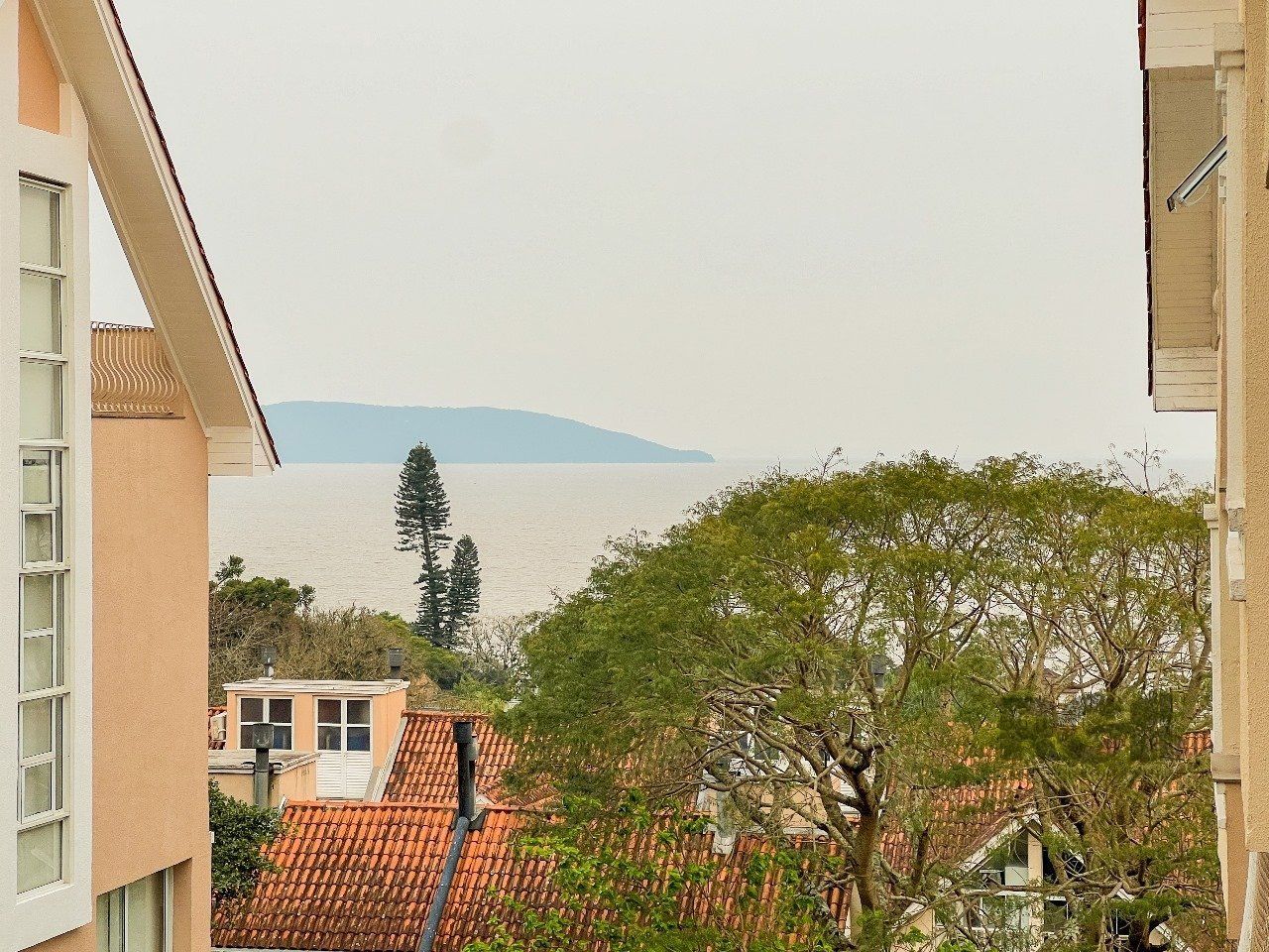 Casa em Condomínio no bairro Pedra Redonda - 5 dormitórios — foto 31