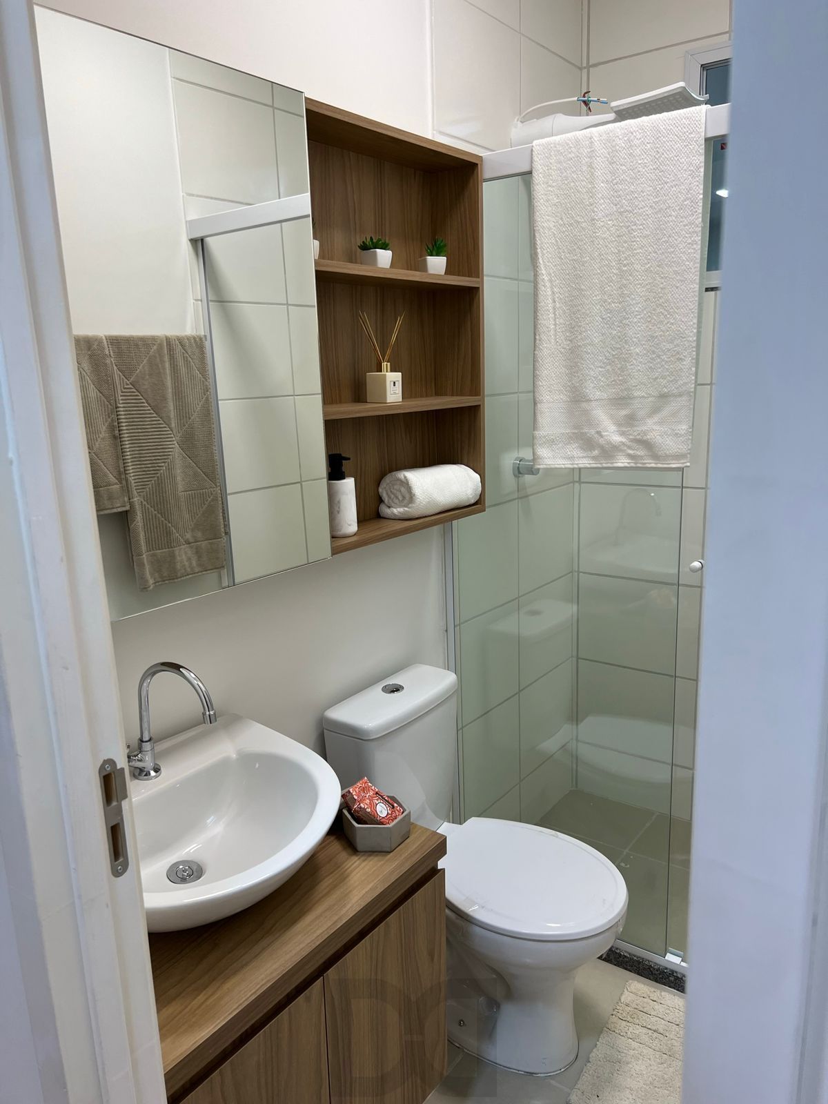 Ótimo apartamento Gardem de 2 dormitórios no bairro Campo Novo — foto 14