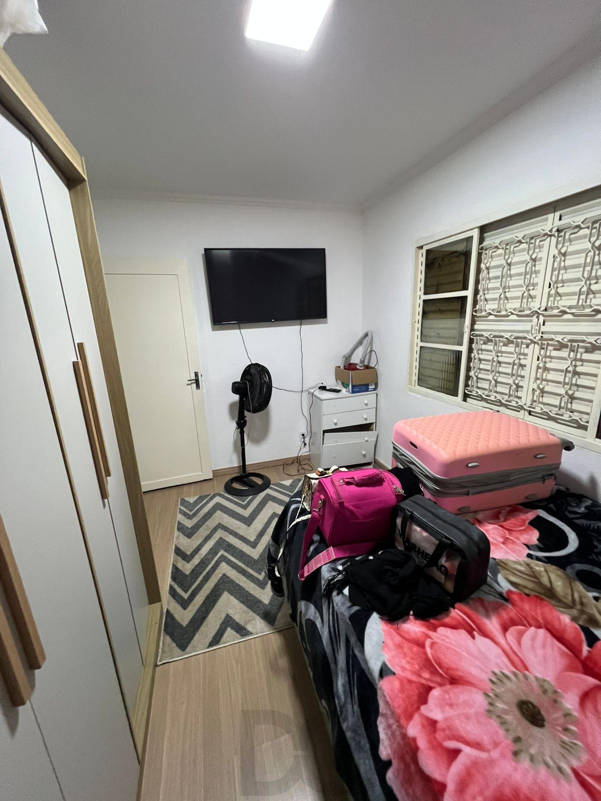 Lindo Apartamento Localizado no Bairro restinga de 2 dormitórios — foto 13