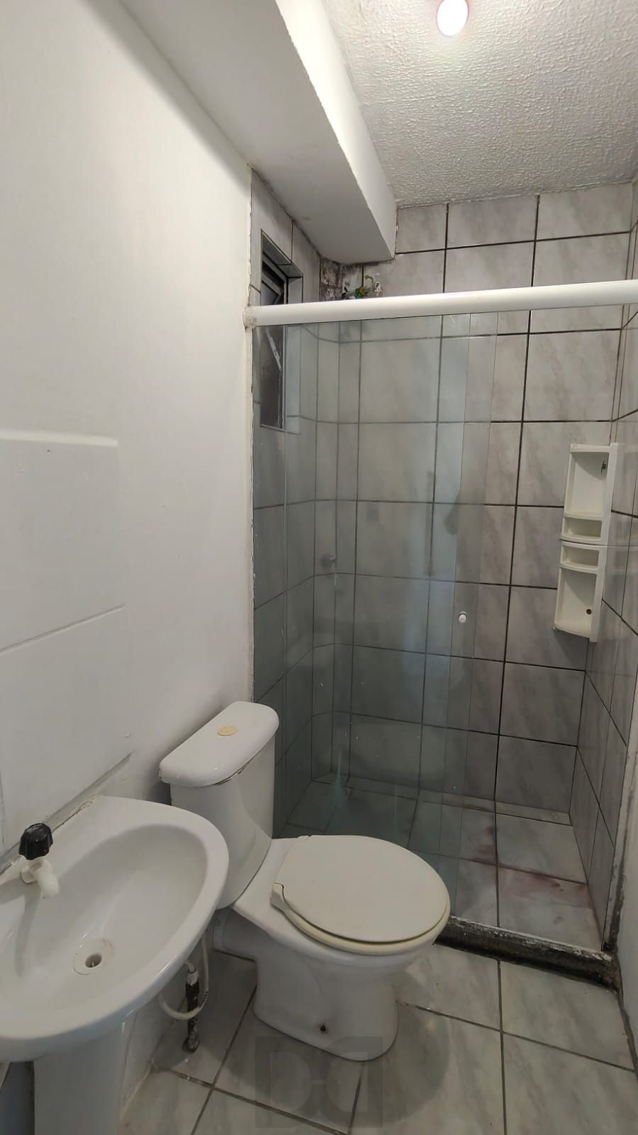 Apartamento no Bairro Lomba do Pinheiro - 2 Dormitórios — foto 9
