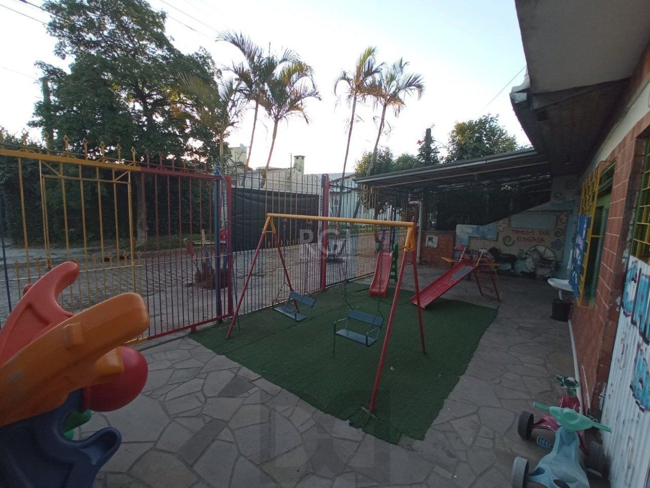Prédio Comercial - (Creche) no Bairro Restinga — foto 3