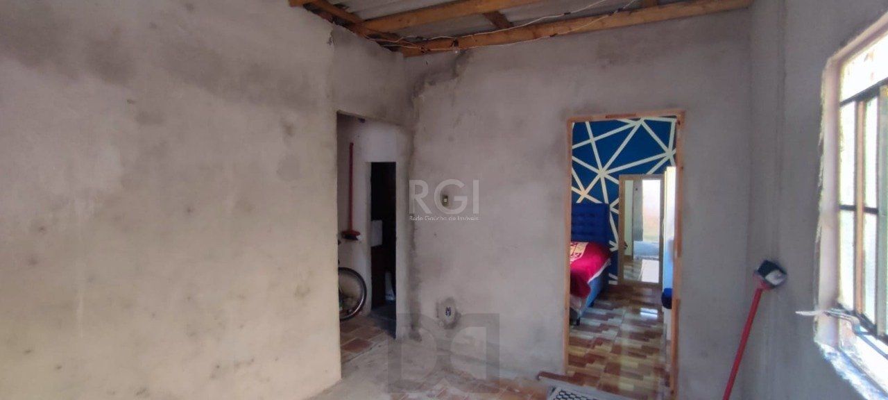 Casa no bairro Restinga - 2 dormitórios — foto 17