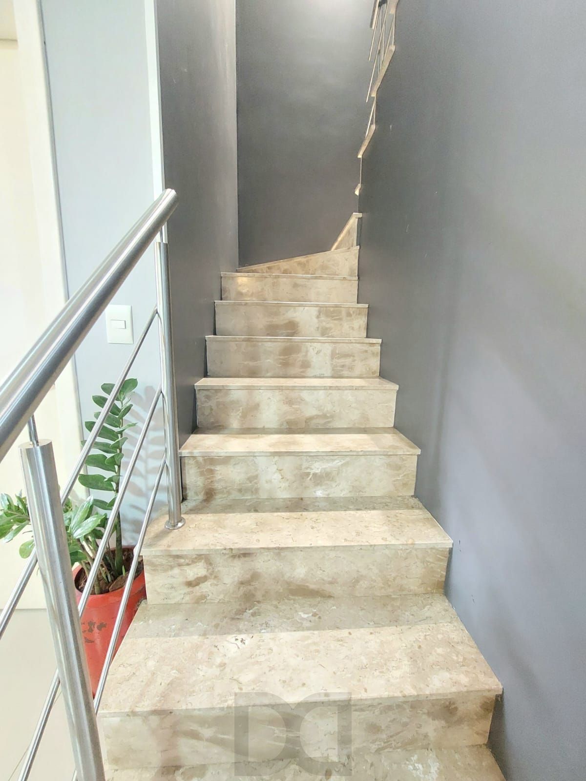 Excelente sobrado no Residencial Jardins do Prado de 3 dormitórios sendo uma suíte — foto 41