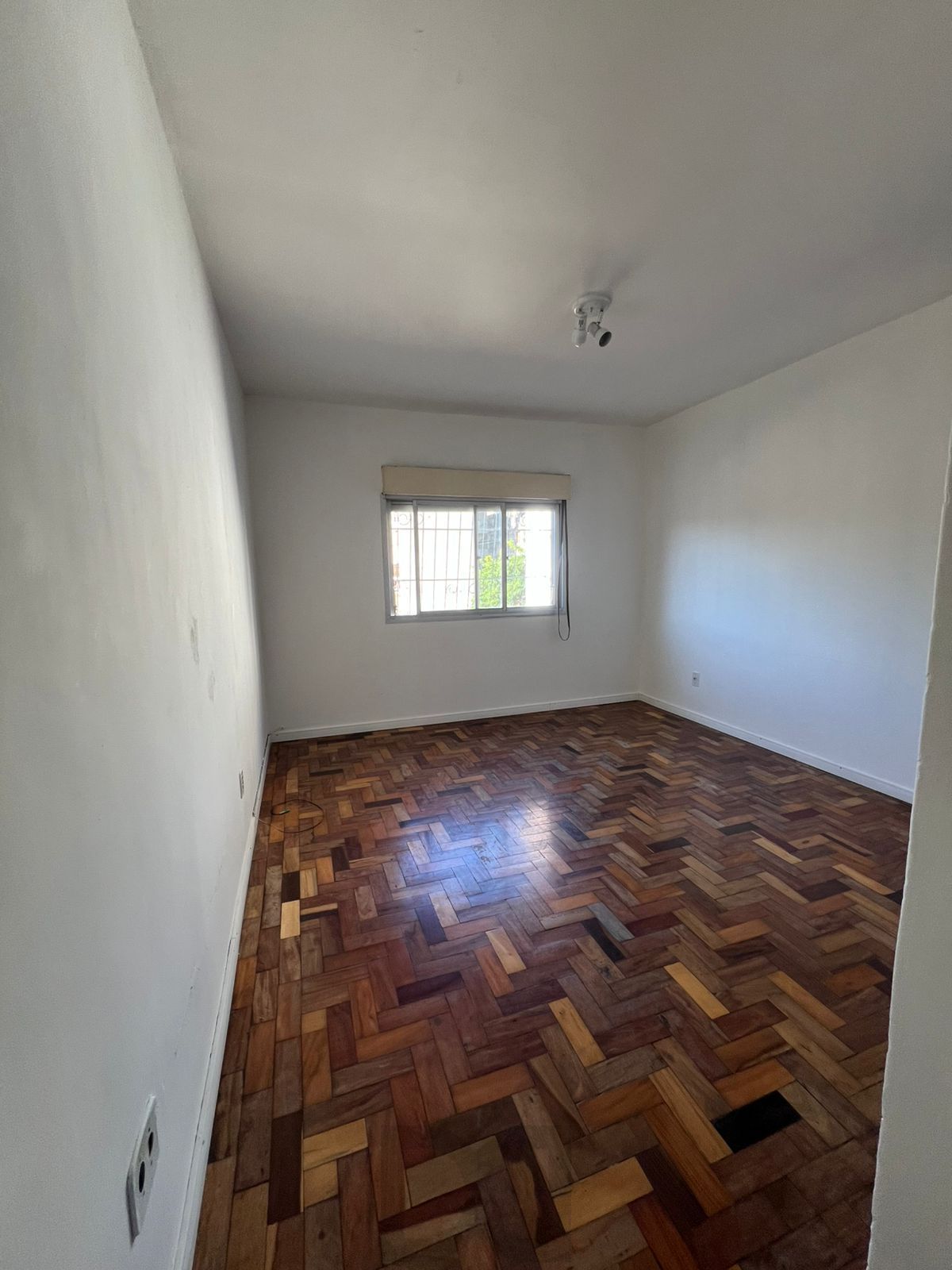 Ótimo Apartamento de 2 dormitórios Localizado no bairro Restinga — foto 2