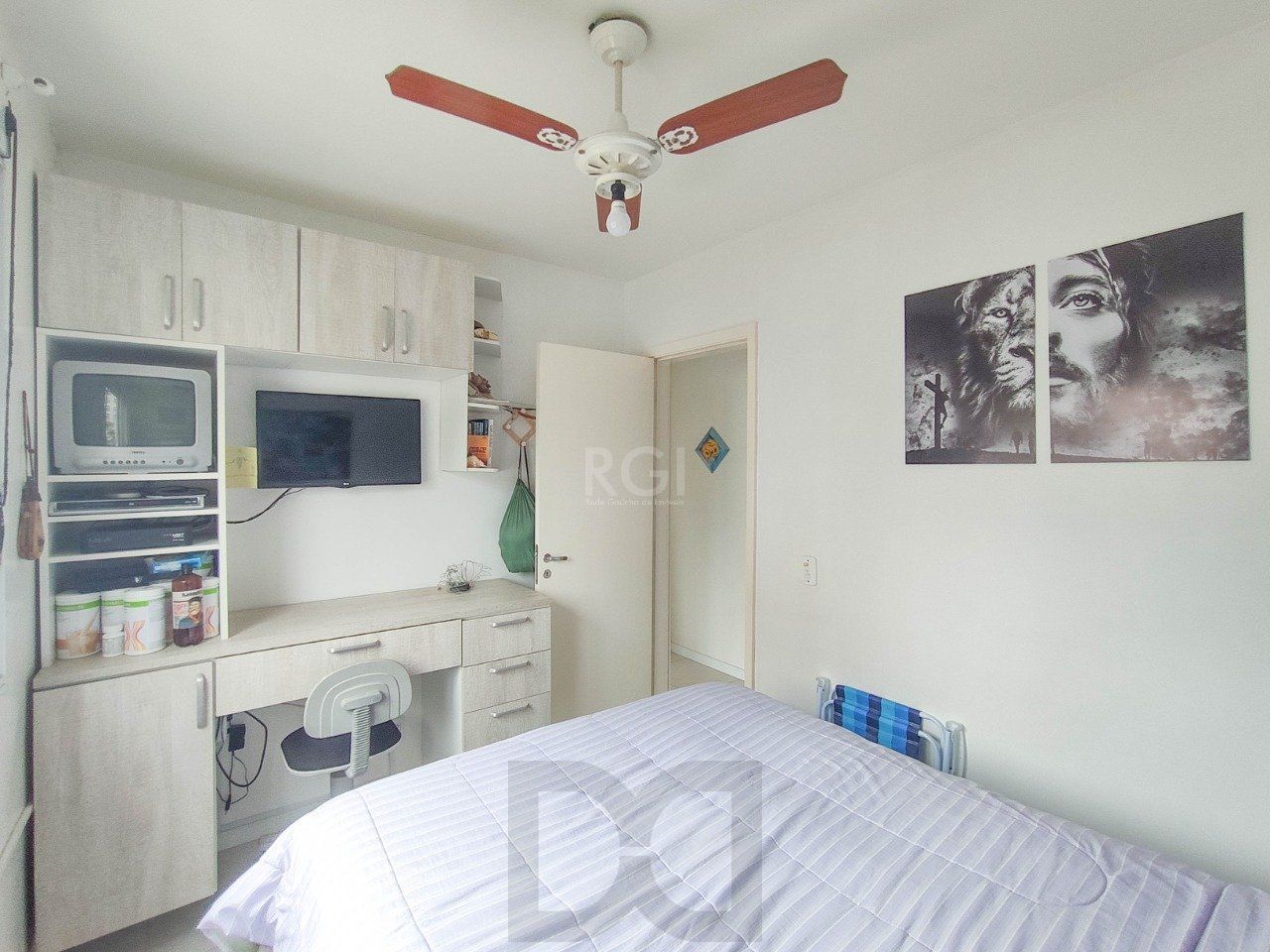 Apartamento no bairro Cristal - 3 dormitórios — foto 16