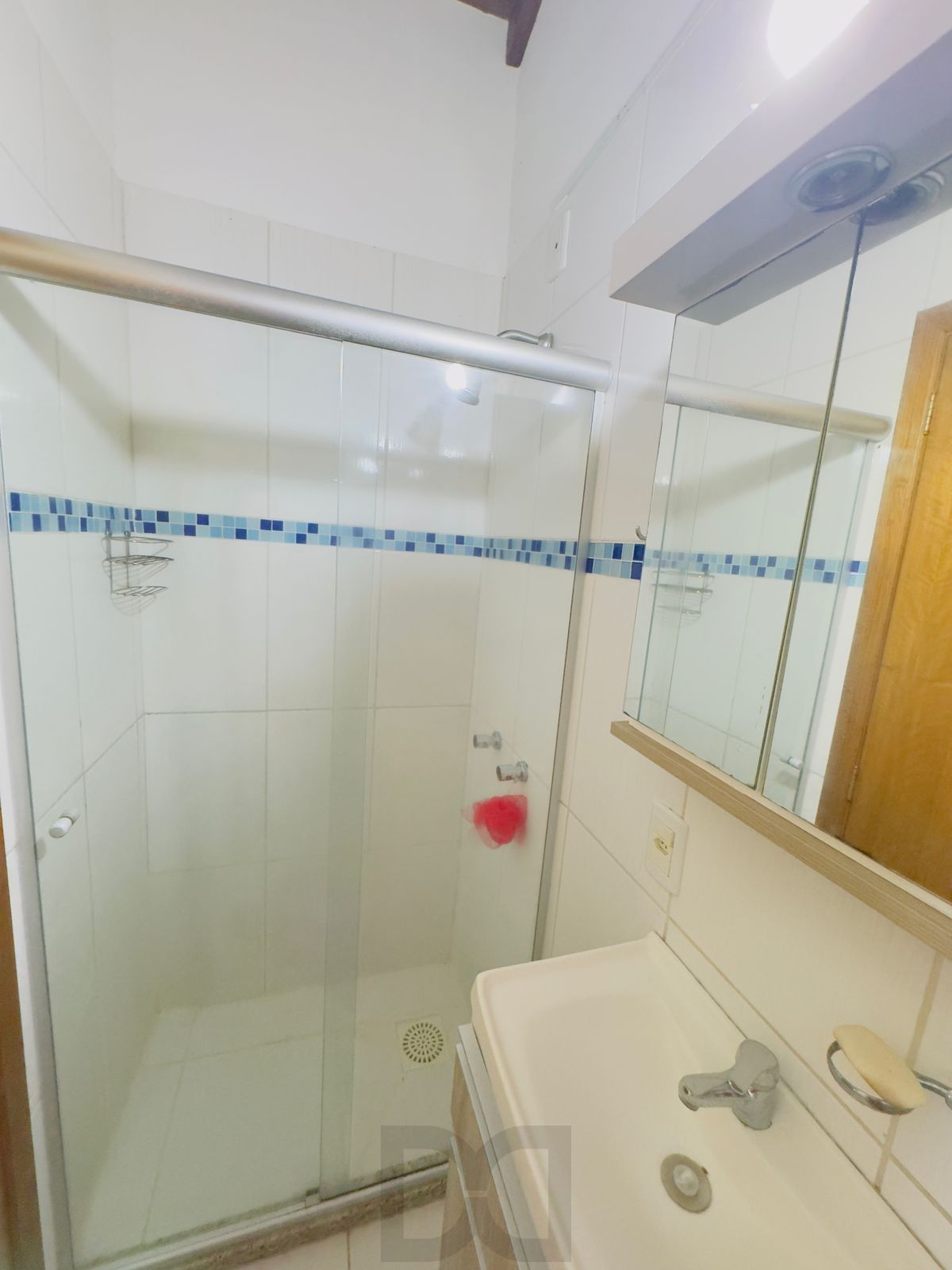 Casa no bairro Hípica - 3 dormitórios — foto 18