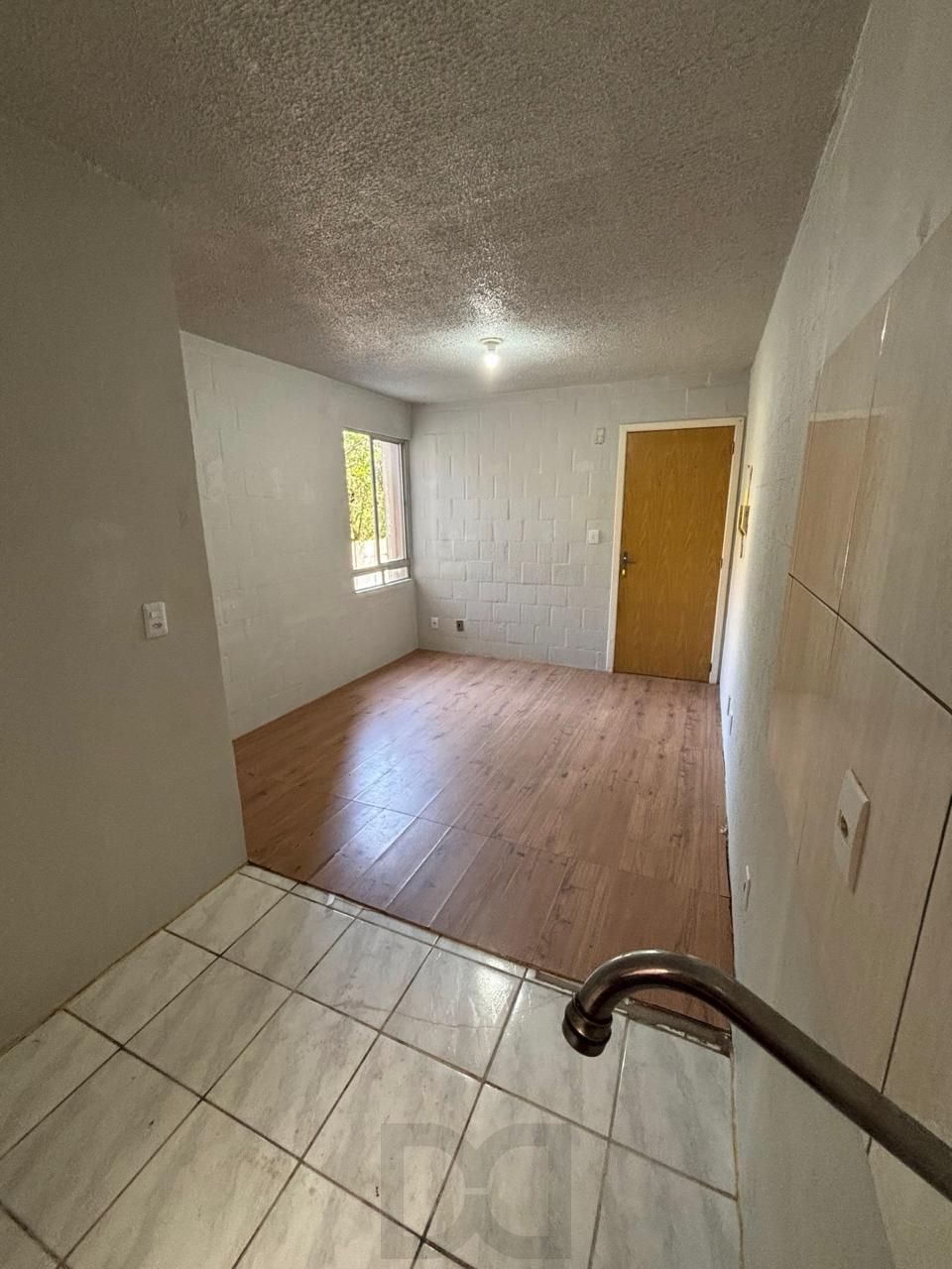 Apartamento 2 dormitórios no bairro Lomba do Pinheiro — foto 1